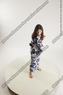 japanese woman in kimono with sword saori 02a