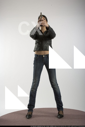 KEIRA REVOLVER AIM 0000 b.jpg