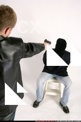 JANISONE EXECUTION 01