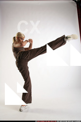 IVA LOW KICK00.jpg