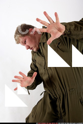 JANISONE TROOPER SCARED 03.JPG