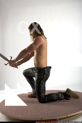 ARION KNEELING SWORD1 05 B.JPG