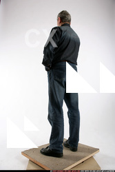 2009 01 JINDRICH SEARCHING LIGHT 03 C.jpg