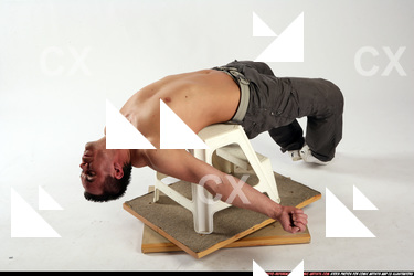 2009 04 JOHNNY LAYING POSE1 07 A.jpg