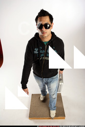 2009 04 JACOB WHITE WALKING BRIEFCASE 00 A.JPG