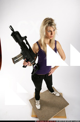 2009 05 LUISIANNA STANDING HK 01 A.jpg