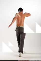 2009 05 JOHNNY FRONT ATTACK KNIFE 03.jpg