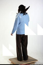 2009 05 BEATA AK POSE2 05 B.jpg