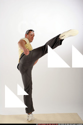 2009 06 JOHNNY HIGH KICK 01.jpg