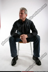 2009 07 JINDRICH SITTING CHAIR 00.jpg