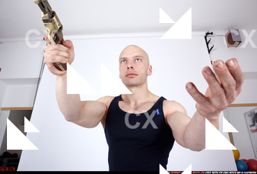 2009 10 RAFAEL PISTOL HAND GIVING 04.jpg