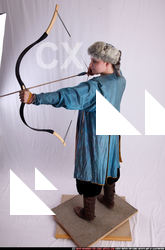 2010 12 MIANA HUNTER-SHOOTING-BOW1 03 A.JPG