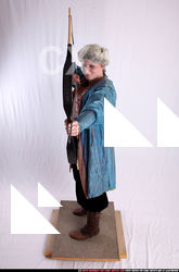 2010 12 MIANA HUNTER-SHOOTING-BOW1 02 A.JPG