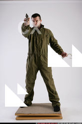 2011 01 JANISONE STANDING REVOLVER CUFFS 00 C