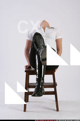 2011 02 BETHANY ROBERTS SEXY POSE1 02