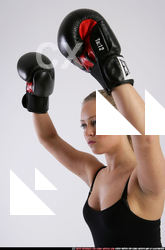 2011 02 BETHANY ROBERTS WINNING POSE 08