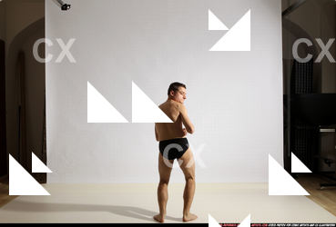 2011 06 LENNY SMAX SPINNING KICK 12