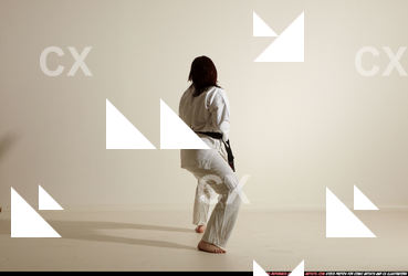 2011 09 MICHELLE SMAX KARATE POSE4 14