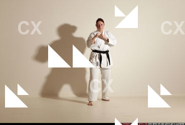 2012 02 MICHELLE SMAX AIR FRONT DOUBLE KICK 01