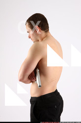 2013 07 ALEX GUARDING DUAL GUNS 06