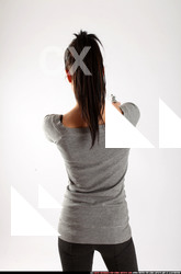 2014 01 PEGGY DOUBLE GUNS POSE1 04