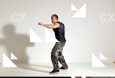 2014 06 STREETFIGHTER SMAX KNFE FRONT STAB 14