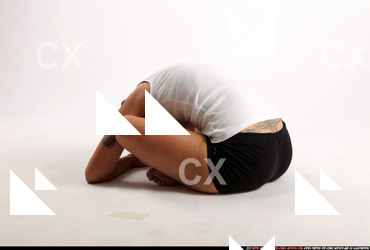 2014 10 AMY YOGA POSE2 03 B
