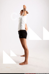 2014 11 AMY YOGA POSE3 02 B