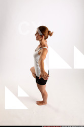 2015 03 AMY YOGA POSE5 02 A