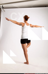 2015 03 AMY YOGA POSE5 03 C