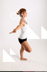 2015 03 AMY YOGA POSE5 06 A