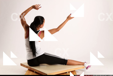 2015 02 KATERINE YOGA POSE7 03 B