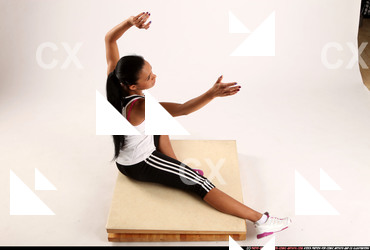 2015 02 KATERINE YOGA POSE7 04 A