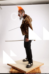 2015 08 EDGAR DUAL SWORDS 01 C