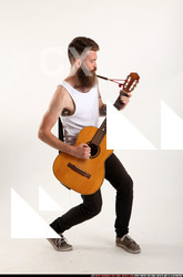 2015 10 OSCAR PLAYING GUITAR VARIOUS 06