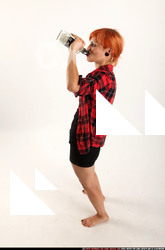 2015 11 AGATHA DRUNK POSE1 02 A