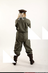 2015 12 KAYA UNIFORM AK POSE2 04 B