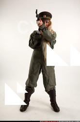 2015 12 KAYA UNIFORM AK POSE2 00 C