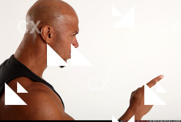 2016 03 RON FE THREATENING 04