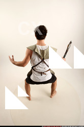 2016 04 WOLFF MEDIEVAL AXE POSE1 04 A