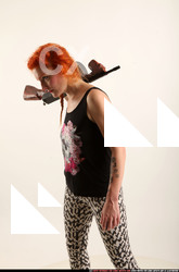 2016 06 ZORA TOMMYGUN POSE3 01