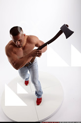 2016 11 REGELIO AXE SMASH POSE 00 A