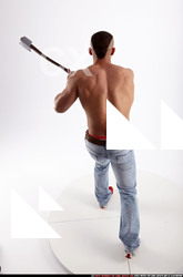 2016 11 REGELIO AXE SMASH POSE 04 A