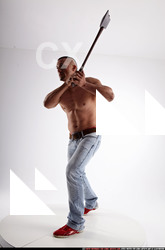 2016 11 REGELIO AXE SMASH POSE 01 C