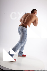 2016 11 REGELIO AXE SMASH POSE 05 C