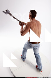 2016 11 REGELIO AXE SMASH POSE 03 A