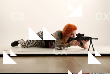 2016 11 ZORA LAYING AIMING M4A1 07