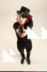 2017 06 VICTORIA STEAMPUNK PISTOL AIMING 00