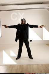 2017 07 JERRY STEAMPUNK PISTOLS POSE2 00 B