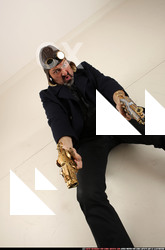 2017 08 JERRY STEAMPUNK PISTOLS POSE3 10